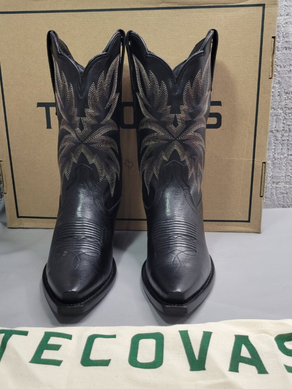 Tecovas the Sadie Women's Size US 8B Midnight Cowhide Cowgirl Boots - Picture 8 of 13